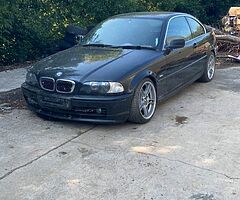 2001 BMW 325i - Image 4/4