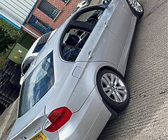2005 BMW 325i - Image 4/5