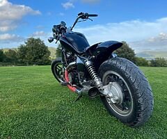 Honda NV750 Bobber