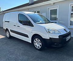 2013 Peugeot Partner
