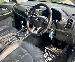 2012 Kia Sportage - Image 5/10