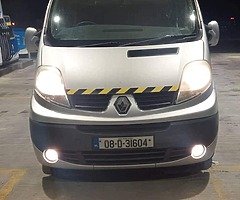 RENAULT TRAFFIC MINI BUS 2008 2.O DCI DIESEL 6 SPEED GEARBOX (9 SEATER) QUICK SALE NEEDED €3750 ONO