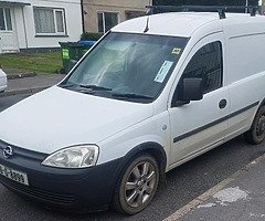 Opel combo 1.3 diesel cdti quick sale only €500 doe until 11/22 NO OFFERS