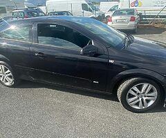 Opel astra GTC 2008