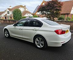 2014 BMW 3 SERIES SALOON 318D SPORT - Image 7/10