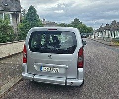 2012 peoguet 5 seater wheelchair accessible, - Image 4/9