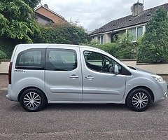 2012 peoguet 5 seater wheelchair accessible, - Image 5/9