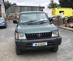 98 Toyota landcruiser taxed and tested