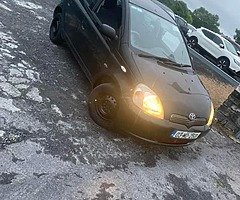 2003 toyota yaris