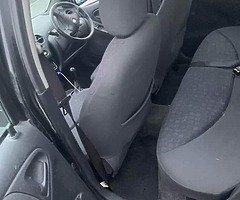 2003 toyota yaris - Image 6/8