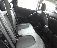 2014 2014 HYUNDAI IX35 2.0CRDI 4WD EXECUTIVE LEATHER INT NCT 3/24  IX35 - Image 6/10