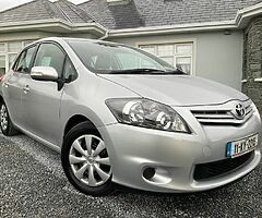 2011 TOYOTA AURIS 1.4 DIESEL NEW NCT 10/23 TAXED 10/22 6 SPEED MANUAL SPOTLESS