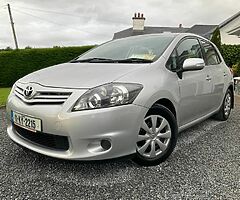 2011 TOYOTA AURIS 1.4 DIESEL NEW NCT 10/23 TAXED 10/22 6 SPEED MANUAL SPOTLESS