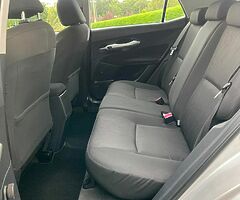 2011 TOYOTA AURIS 1.4 DIESEL NEW NCT 10/23 TAXED 10/22 6 SPEED MANUAL SPOTLESS - Image 8/10