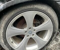 BMW X5 alloys staggered