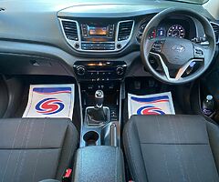 2018 Hyundai Tucson - Image 7/10