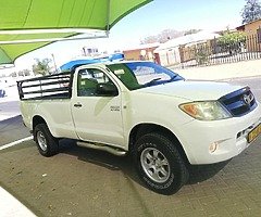 Toyota 2.7 VVTI 4x4 vary good condition and clean Roadworthy Don