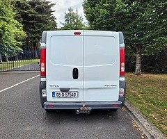 Opel Vivaro 2.0 LWB  - Image 8/10