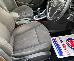 2013 Vauxhall Astra SRI CDTI Diesel - Image 5/9