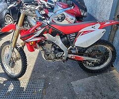 Crf250