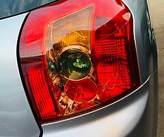 Toyota Allx 
Model 2006 - Image 5/7