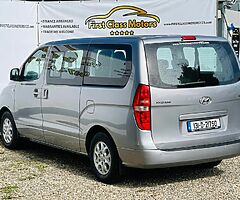 2013 Hyundai montana 8 seater we finance - Image 6/10