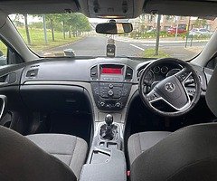 2010 insignia - Image 6/9