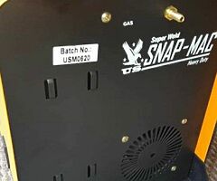 New 225 amp gas/gasless mig welder free delivery