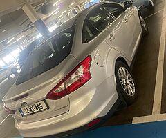 2012 Ford Focus titanium