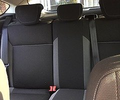 Ford Focus - Image 6/10