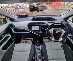 Toyota Aqua 1.5 Hybrid - Image 8/10