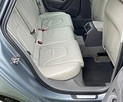 Audi A4 2009 - Image 4/6