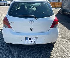 Toyota yaris (vitz) 2010 1l automatic - Image 5/5