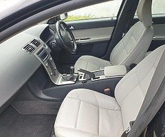 Volvo S-40 - Image 6/7