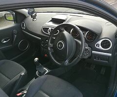 Renault Clio 09 - Image 6/8
