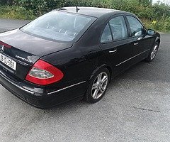 Mercedes e200