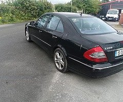 Mercedes e200 - Image 8/8