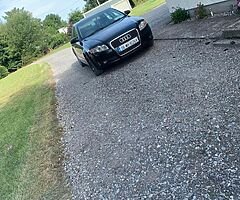 Audi q4 b7