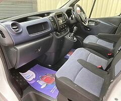 2016 Vauxhall Vivaro - Image 7/9