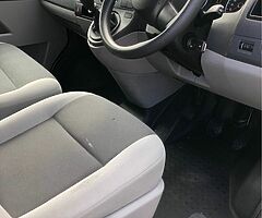 2014 Volkswagen Transporter - Image 3/9