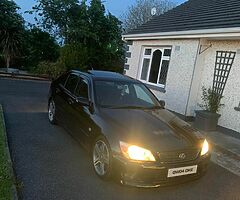 Lexus is200 - Image 6/10