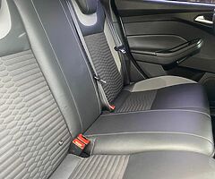 Ford Focus ST2 - Image 7/10