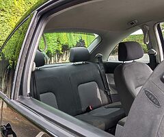 2005 Volkswagen Beetle - Image 10/10