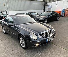 08 Mercedes E 220 CDI