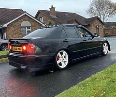 2002 Lexus IS 200 - Image 4/4