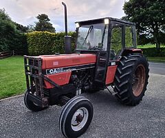 Case International 885 Tractor