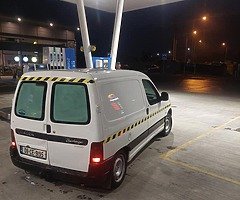 CITROEN BERLINGO 2008 1.6 DIESEL 5 SPEED GEARBOX BARGAIN €1750 - Image 4/8