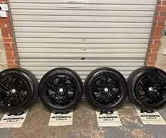 Range Rover Evoque Genuine alloy's