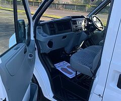 2011 Ford Transit - Image 5/8