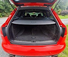 Audi RS4 4.2 v8 Quattro - Image 8/10